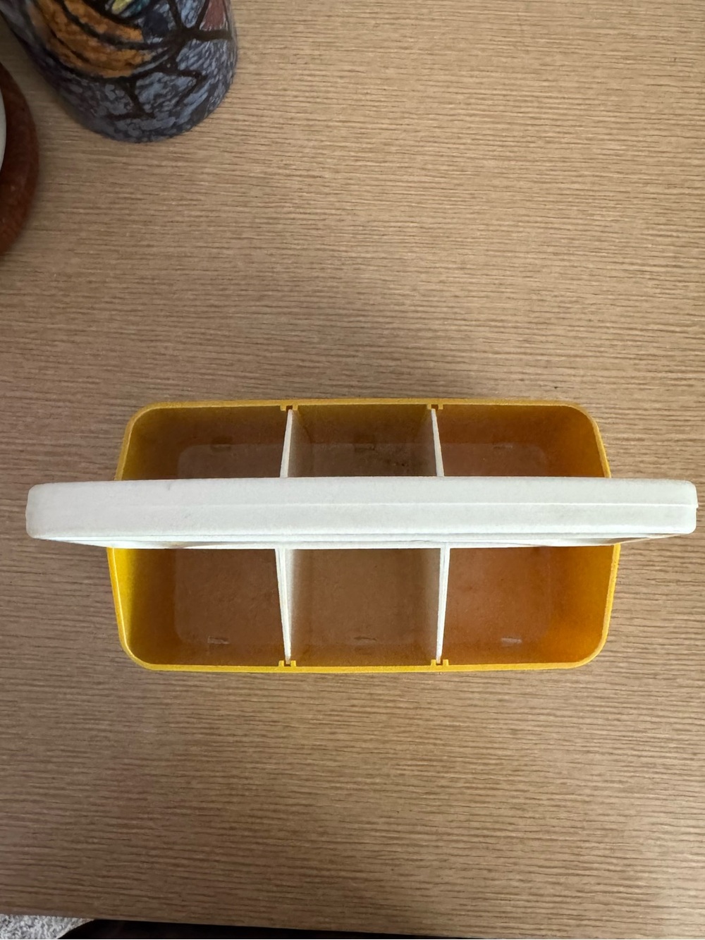 70s Vintage Yellow & White Plastic Utensil/Accessory Caddy - Picture 7 of 9
